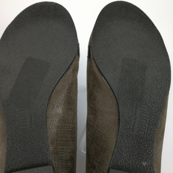 Munro Slip On Loafers Flats 9M Gray Nubuck - Picture 8 of 8